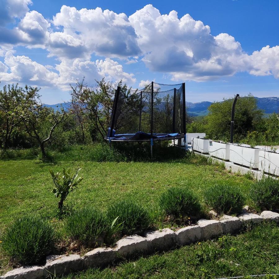 Casa Di Oliva-House With Heated Pool & Jacuzzi In Trilj, Croatia Villa Екстериор снимка