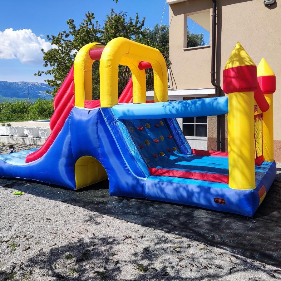 Casa Di Oliva-House With Heated Pool & Jacuzzi In Trilj, Croatia Villa Екстериор снимка